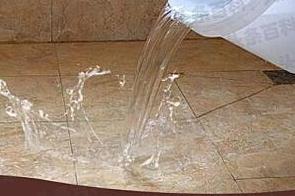 吉首漏水维修 免砸砖防水材料该如何施工